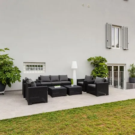 Fedora Luxury Villa *